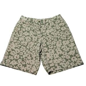 Covington Signature Fit Women's Floral Print Khaki Chino Bermuda Shorts